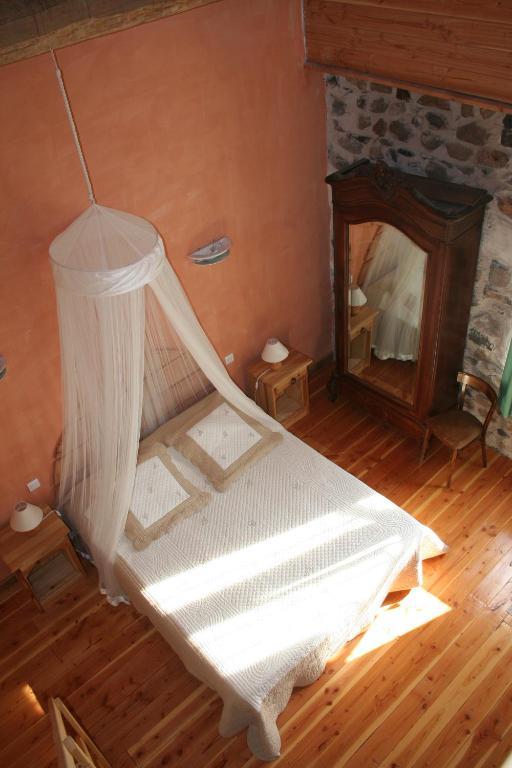 Chambres D'Hotes La Cime Beaujolaise Poule-lès-Écharmeaux Ruang foto